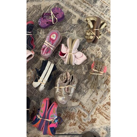 Lot of Toddler Shoes Sizes 4-6 (13 total pairs) - Picture 3 of 4